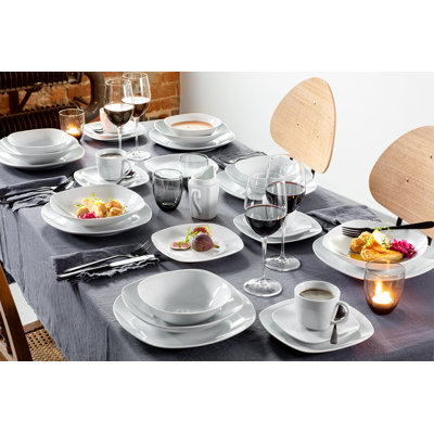 Aloma 30 Piece Dinnerware Set, Service for 6