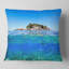 Coussin inférieur et seascape à l’eau-303050336