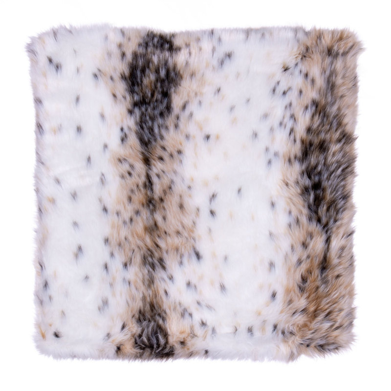 Le coussin en fausse fourrure Lynx des neiges 18 po x 18 po Holiday Aisle®.