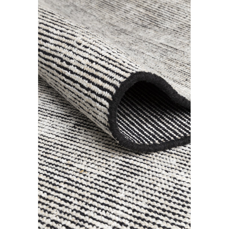 OAT, Black, Rectangle 5'7" x 7'10"