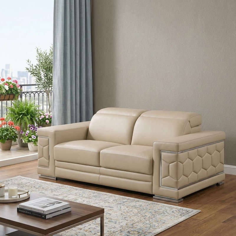 Causeuse en cuir véritable 71 po beige et argent
