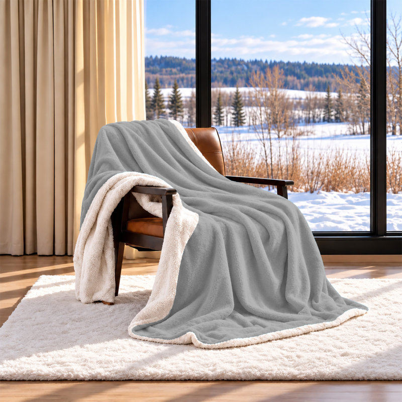 Couverture épaisse réversible en molleton Sherpa, Simple (60 po x 80 po), Argent