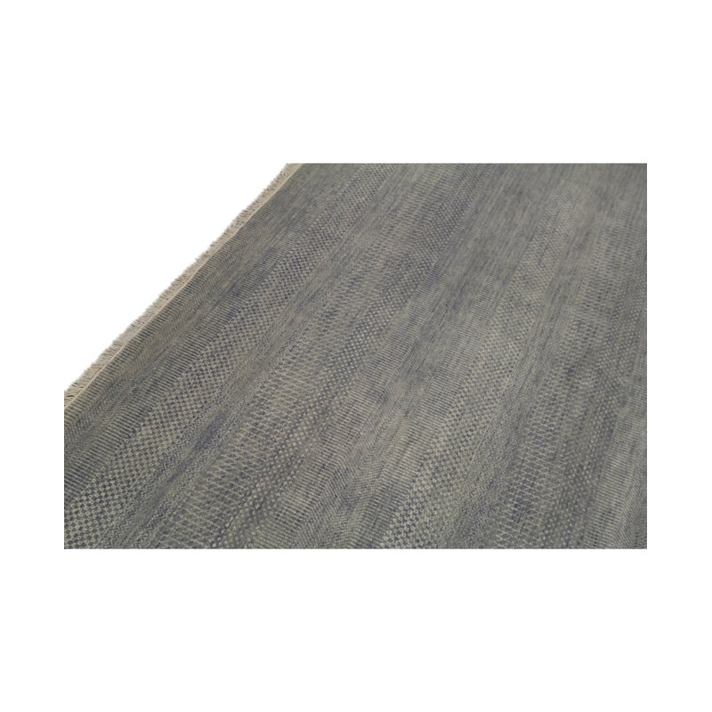 Area Rug in Light Green/Gray