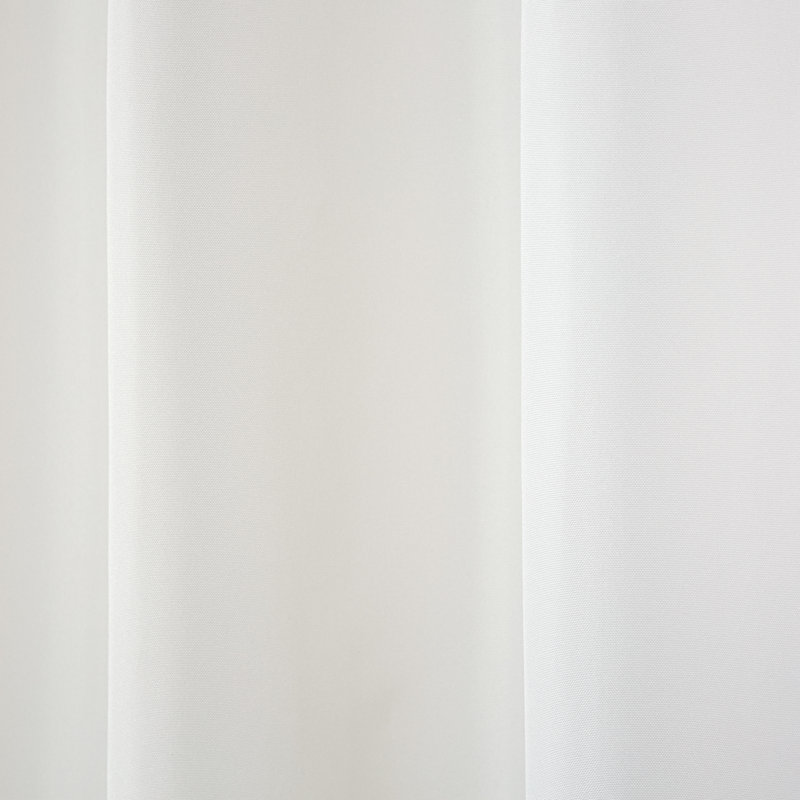 Ensemble de 2 rideaux à œillets TOWN & COUNTRY BASICS Cabana pour intérieur et extérieur, White, 54" W x 132" L