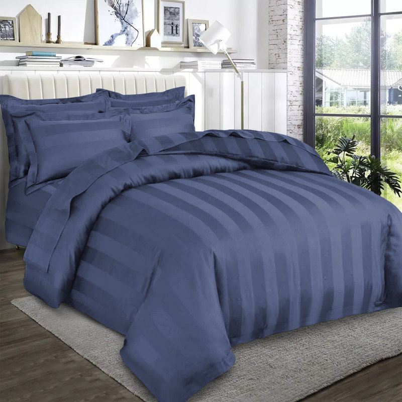 Renze Microfiber 250 TC Reversible Stripe Duvet Cover Set with Pillowcases, Washed