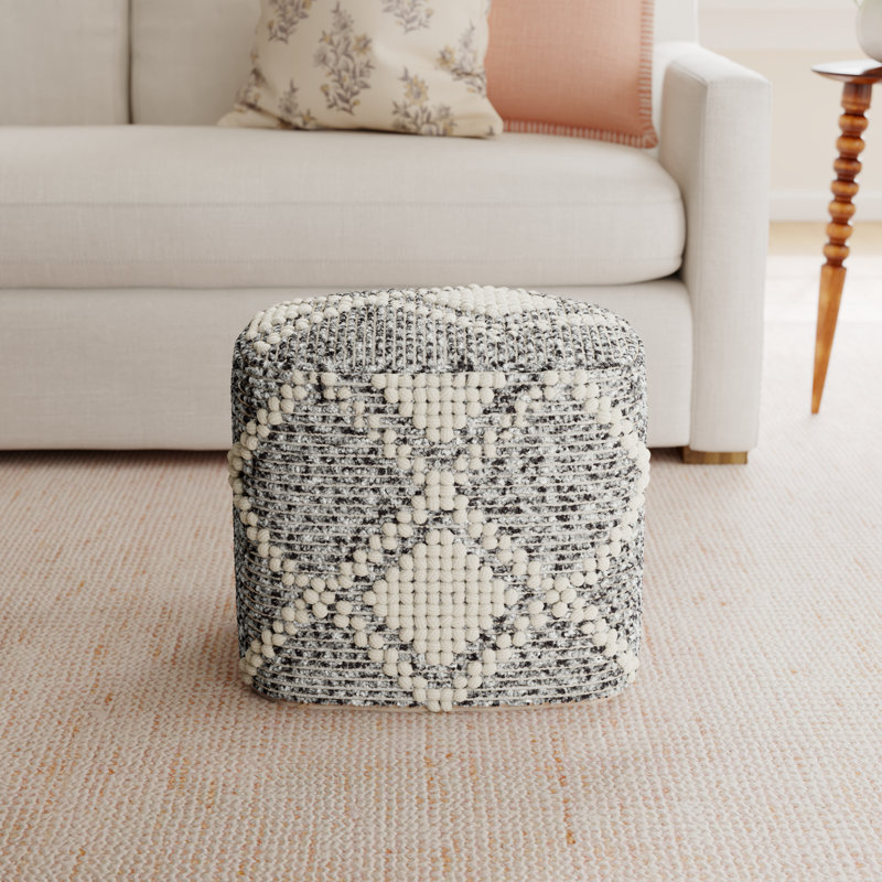 Reze Upholstered Pouf