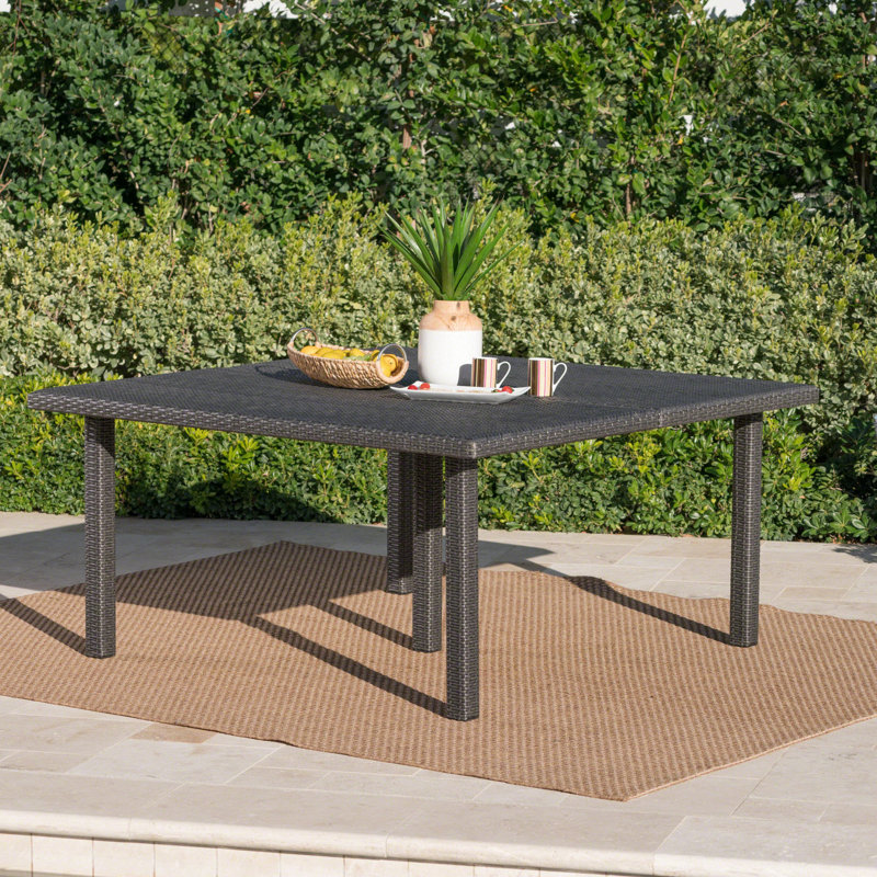 Table de salle à manger carrée 64 po Gray, Gris