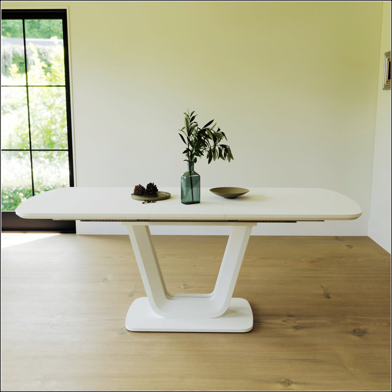 Table de salle à manger 62,99-78,74 po