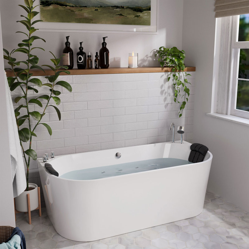 67'' x 31.5'' Whirlpool Plastic / Acrylic Bathtub with Faucet