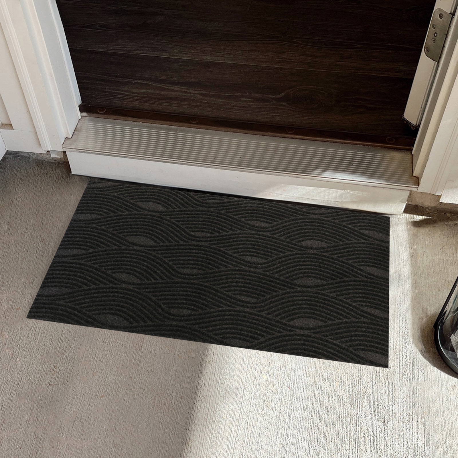 WaterHog Luxe Waves Non-Slip Doormat, Graphite