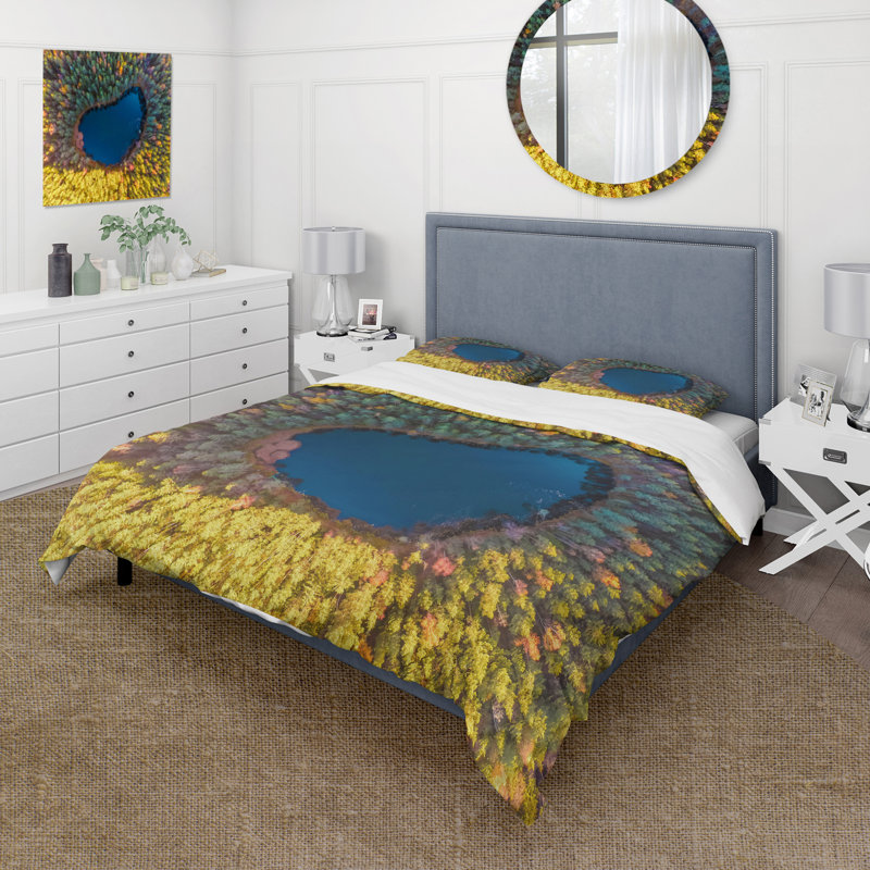 Ensemble de housse de couette Ariel View of Mountain Lake In The Woods - Lake House