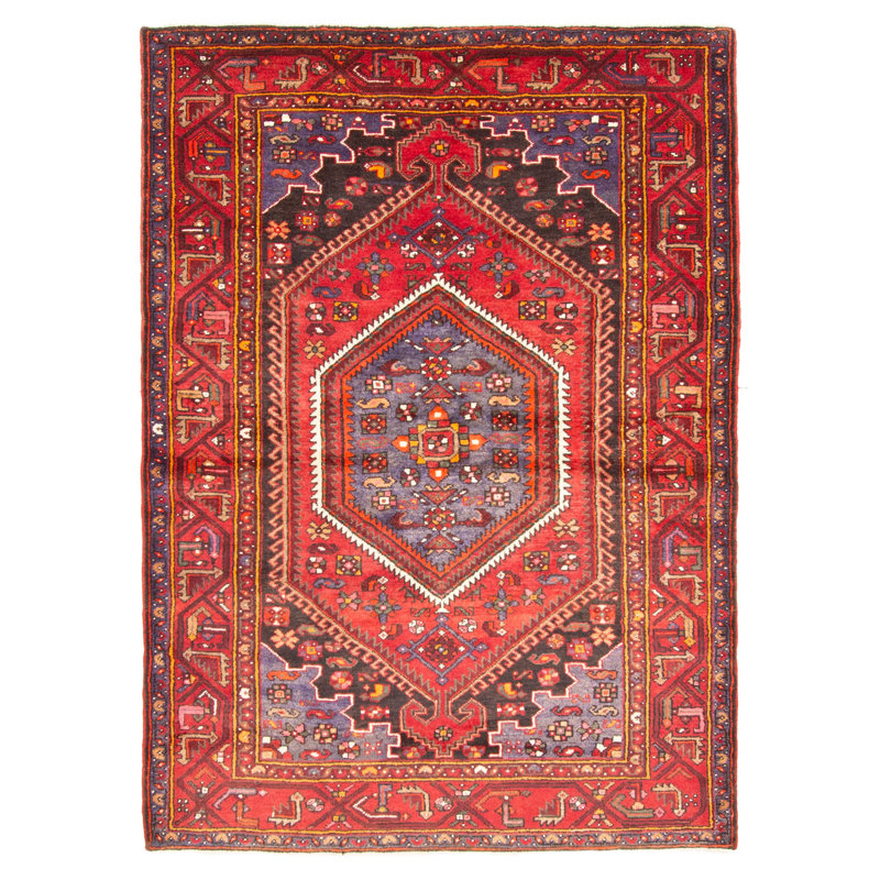Tapis rouge Anadol 4 pi 8 po x 6 pi 6 po