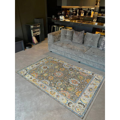 Tapis décoratif multicolore à bordure rétro de la collection Barcelona
