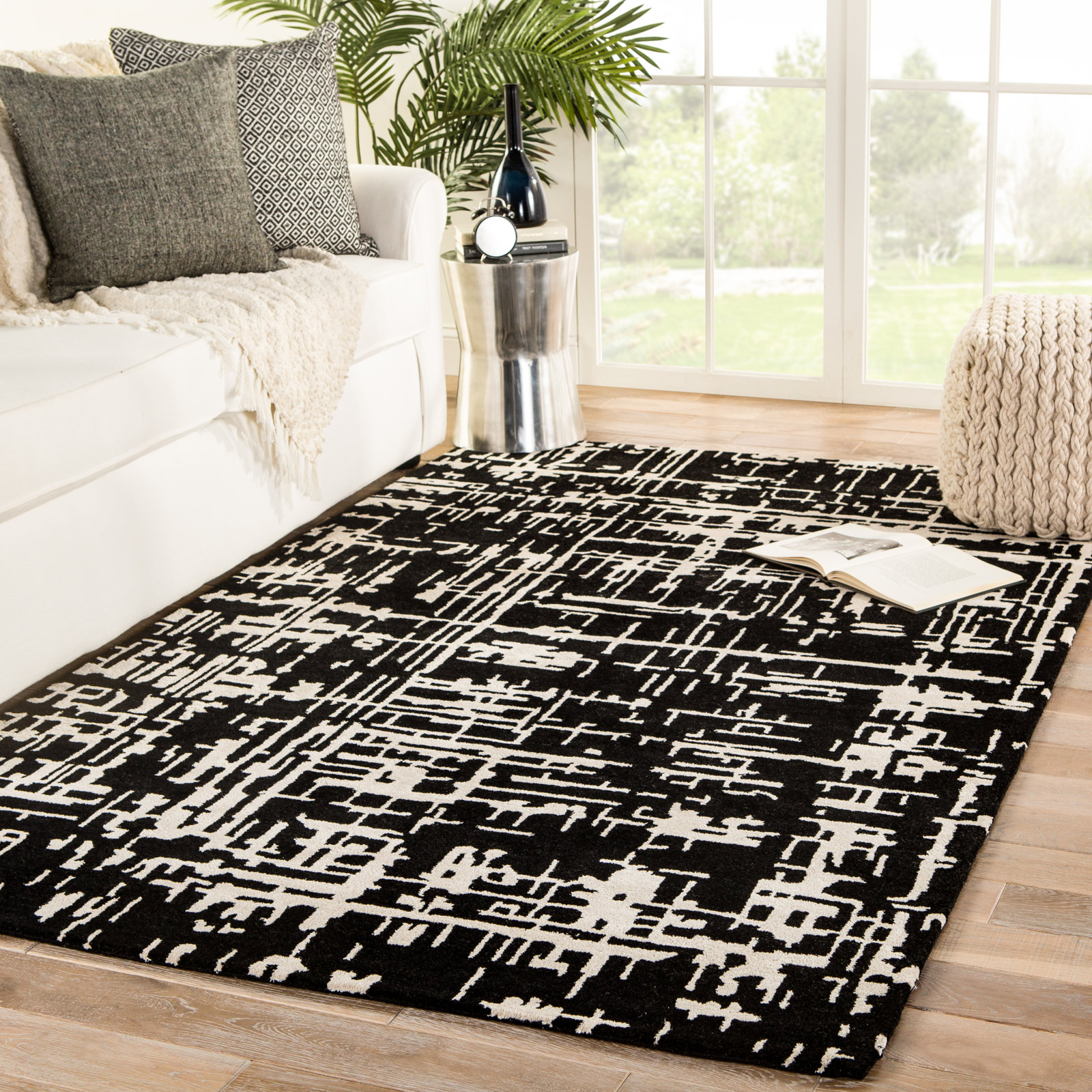 Brannon Black Hand-Tufted Abstract Rug, Rectangle 8'10" x 11'9"