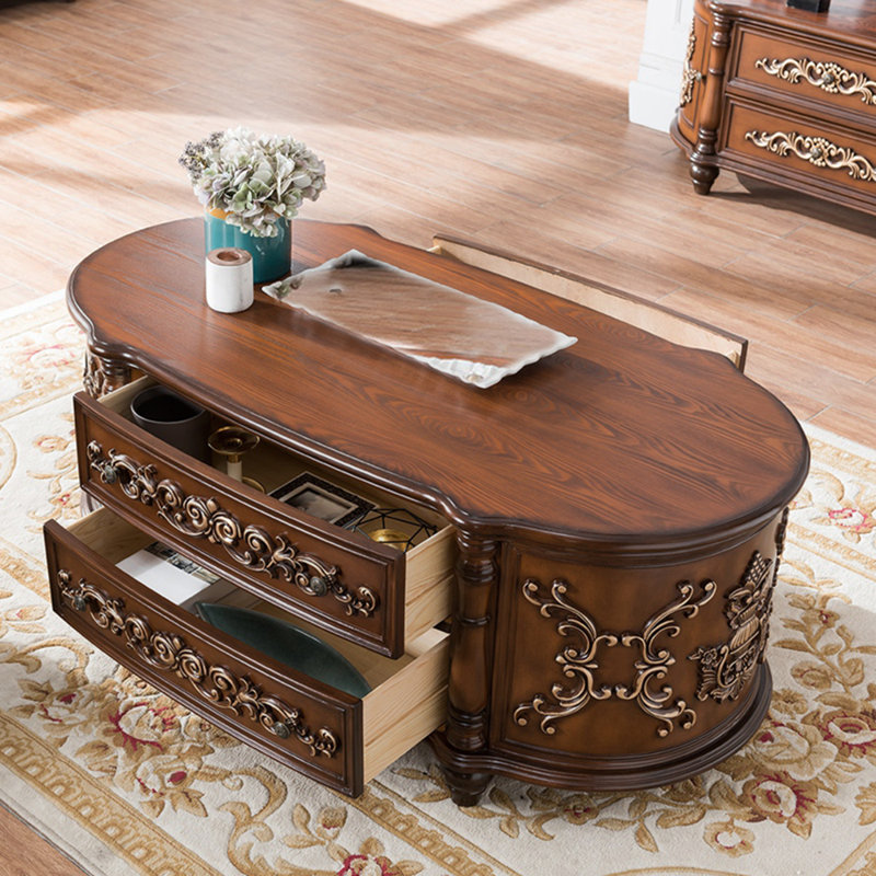 Table basse de style européen, Brun