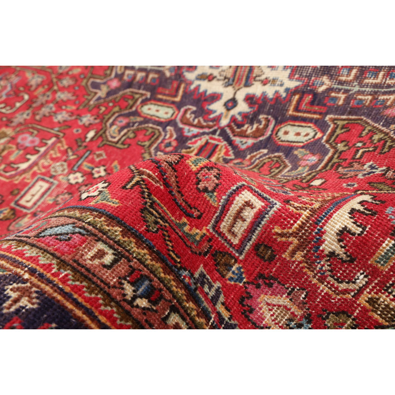 Tapis rouge Antalya 6 pi 5 po x 9 pi 7 po