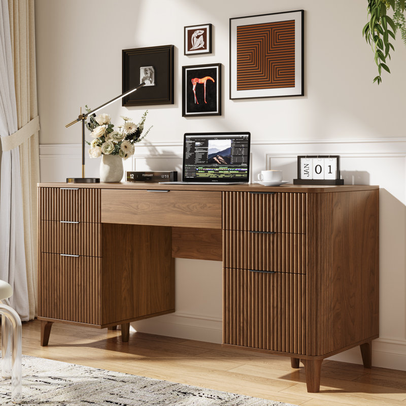 55.1" Fluted Executive Desk With Drawers, Home Office Desk With Charging Station, Walnut