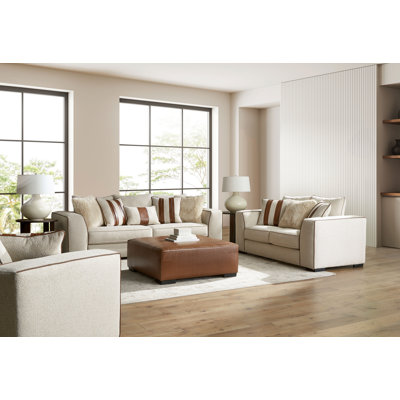 Yakyra 2 Piece Living Room Set