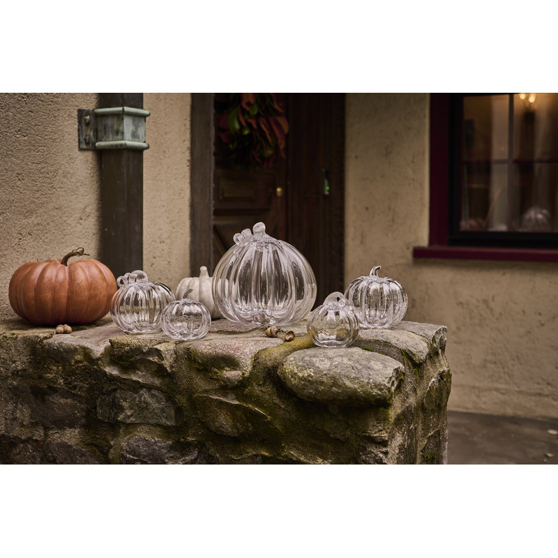 Pumpkin with a Twist, Small