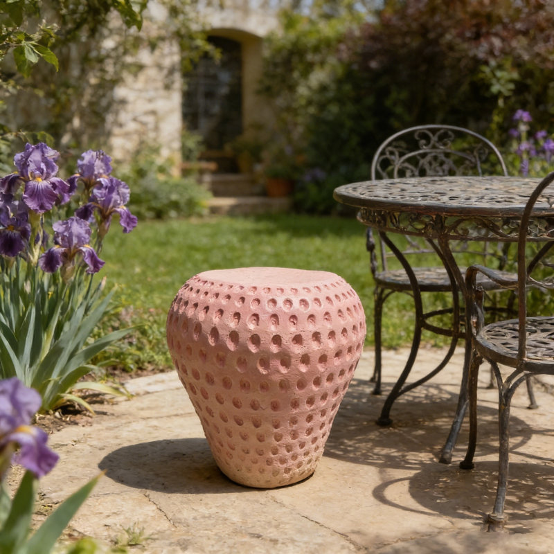 Tabouret à fruits en résine Strawberry, Pink