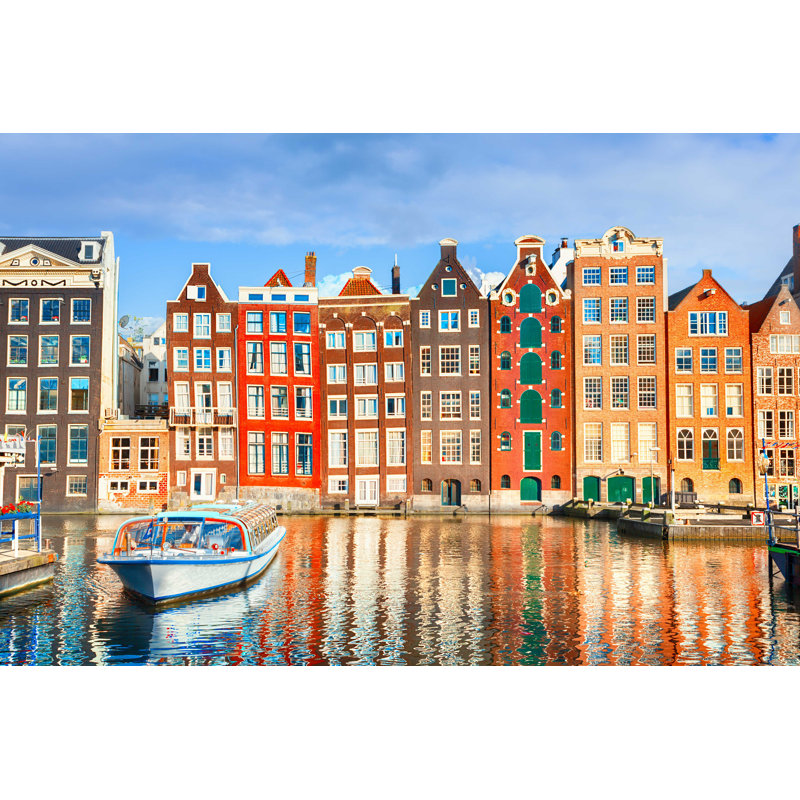 «House in Amsterdam» par Adisa - Photographie sur toile tendue, L 48 po x H 32 po