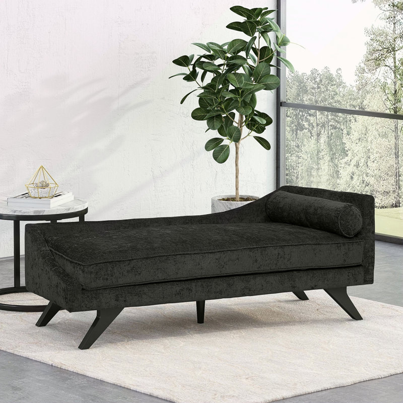 CHAISE LOUNGE