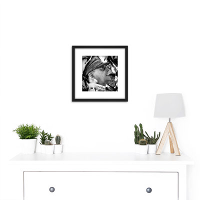 War WWII US General Douglas Dugout MacArthur Pipe - Single Picture Frame Print