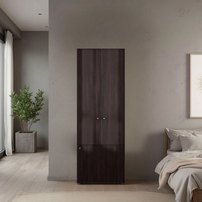 Système de garde-robe à 3 portes avec tringle pour vêtements et tablettes intérieures