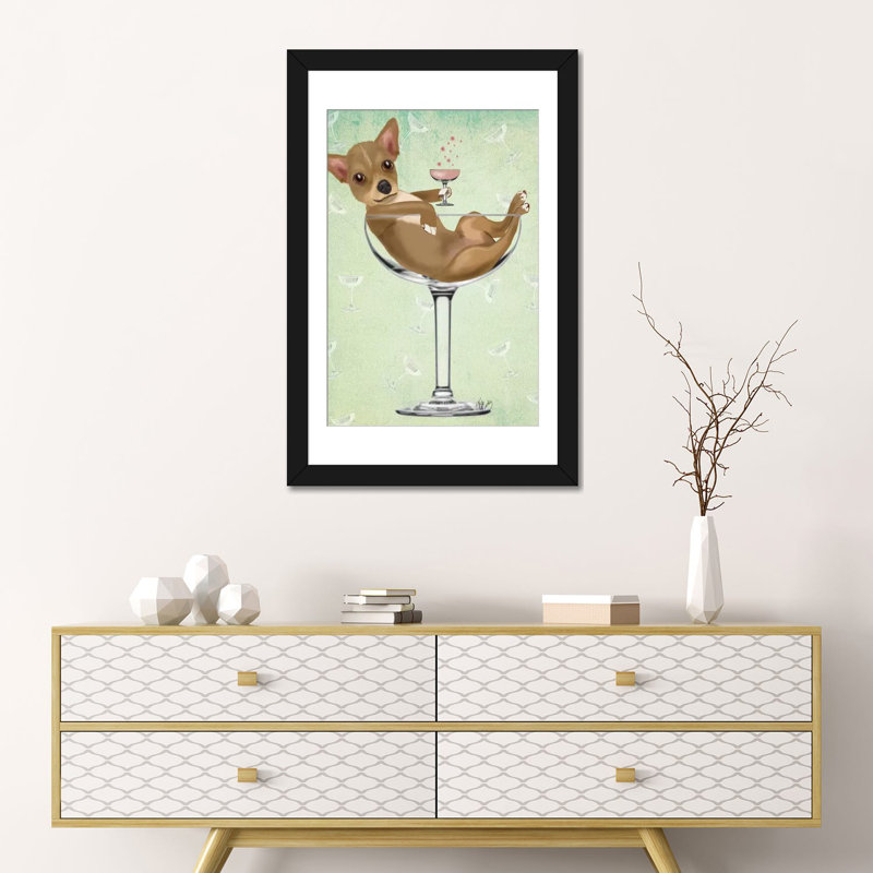 «Chihuahua in Cocktail Glass», impression sur toile, H 24 po x l 16 po x P 1 po, Papier d'art encadré noir, Blanc