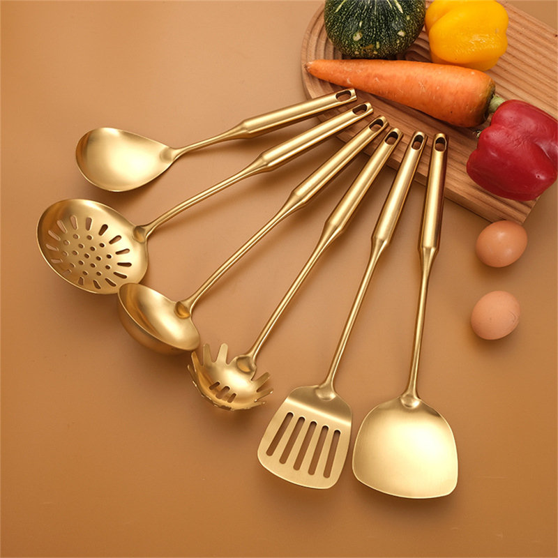 Ensemble d'ustensiles de cuisine 6 pièces en acier inoxydable - Louche, cuillère rainurée, Turner - Outils de cuisine à finition métallique dorée