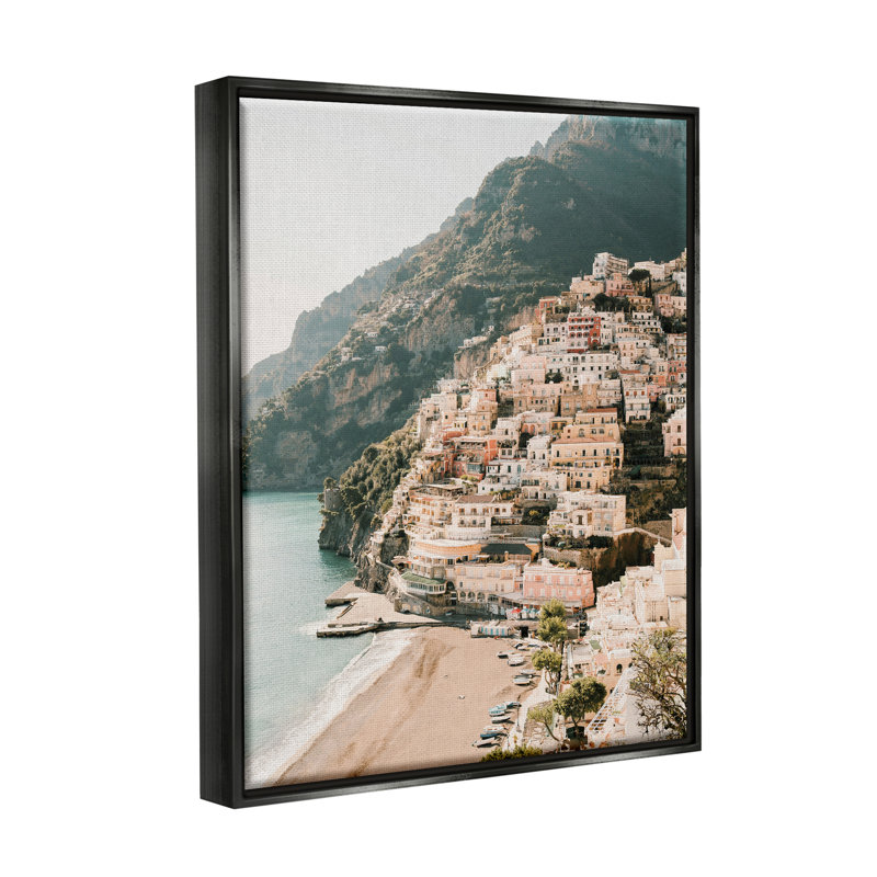 «Cinque Terre Coastal Town Scenery Floater», art mural par Krista Broadway, H 31 po x l 25 po x P 1,7 po