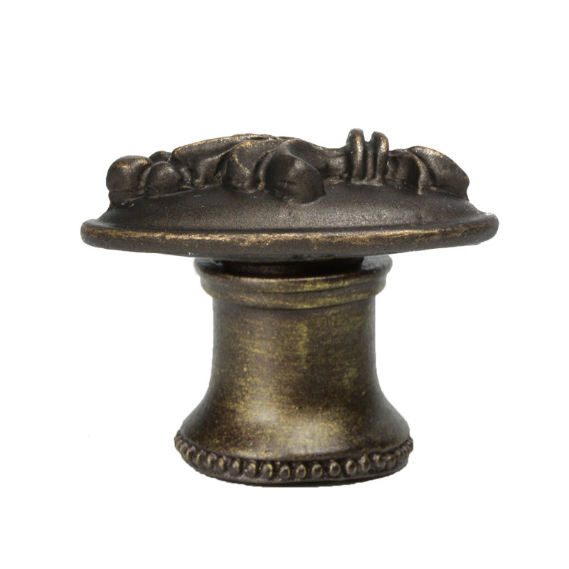 Charleston ovale bouton en platine, Laiton antique