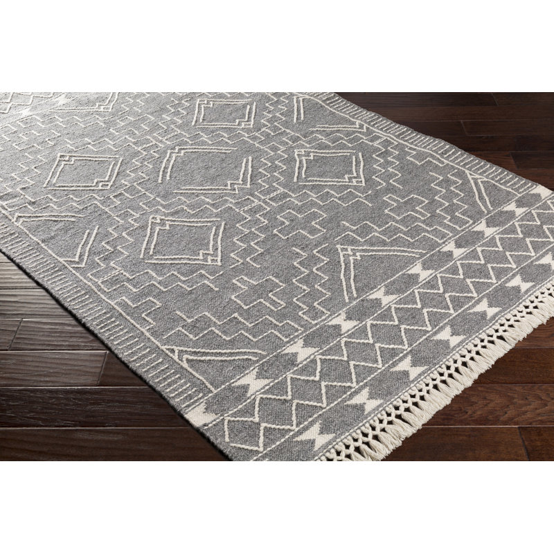 Saki Indoor Rug, Rectangle 2' x 3'