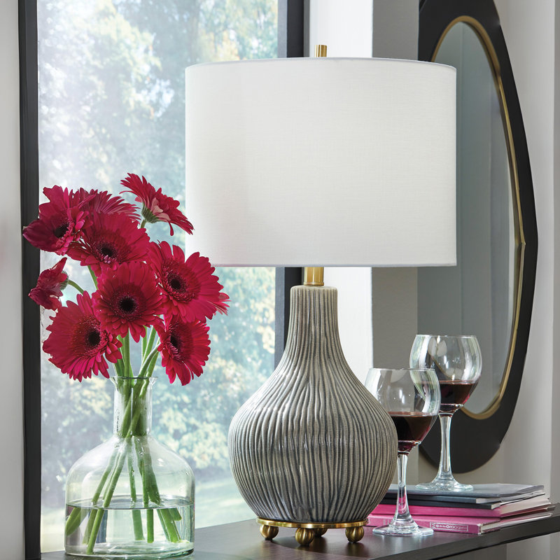 Lampe de table Judlen