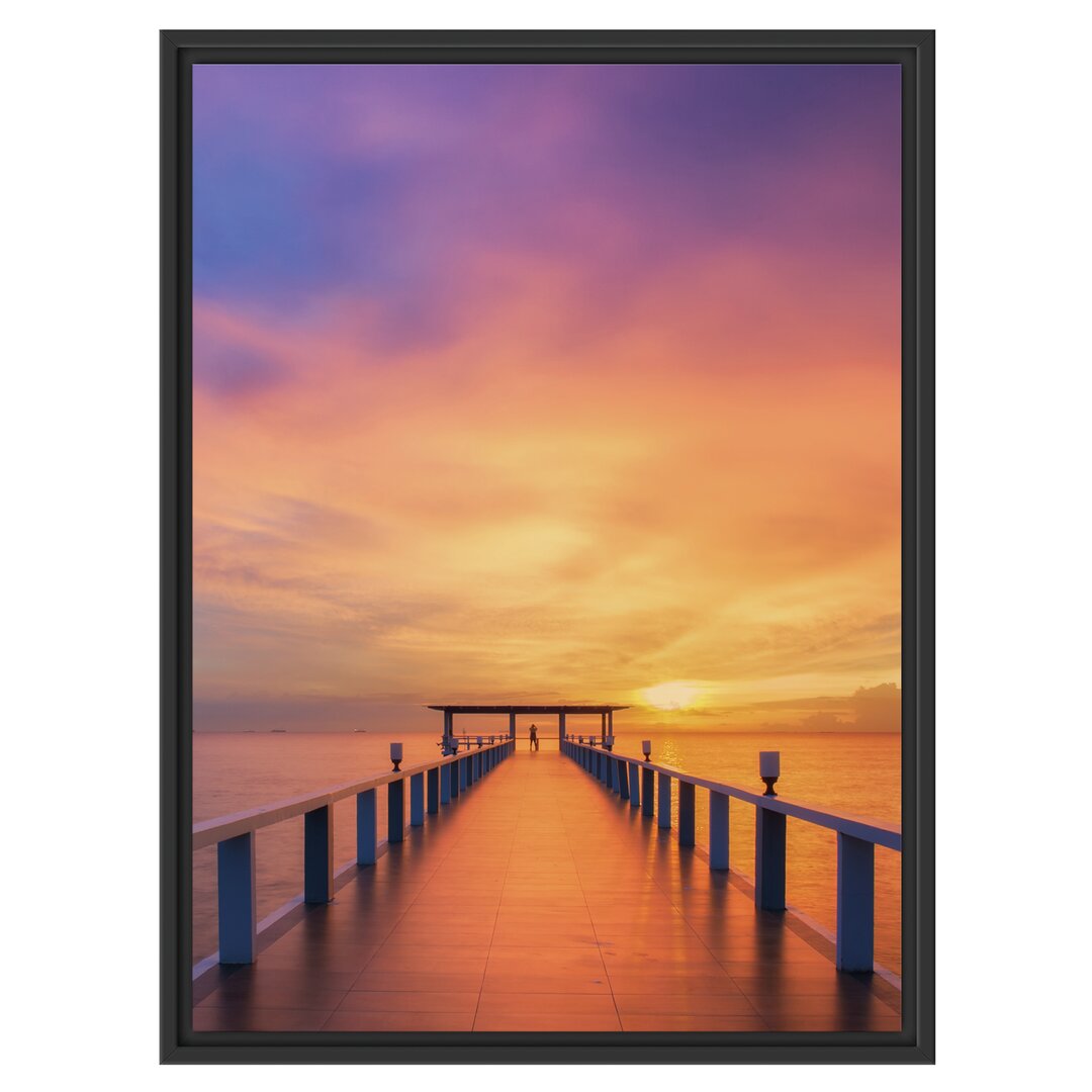 Gerahmtes Poster Pier mit verträumtem Himmel