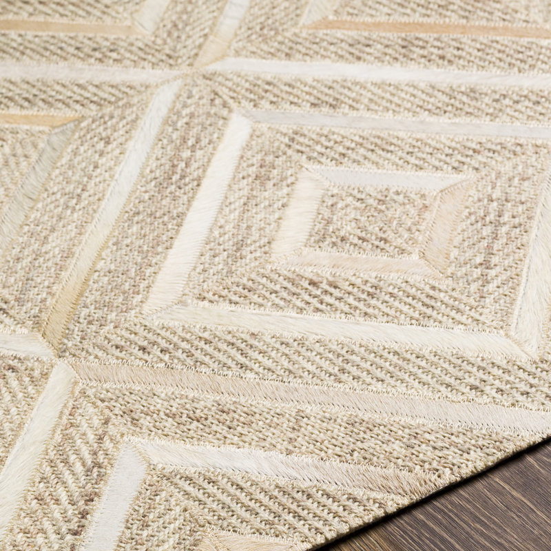 Tapis géométrique beige / ivoire / gris tissé à la main Arnessa, Rectangle 5 pi x 7 pi 6 po