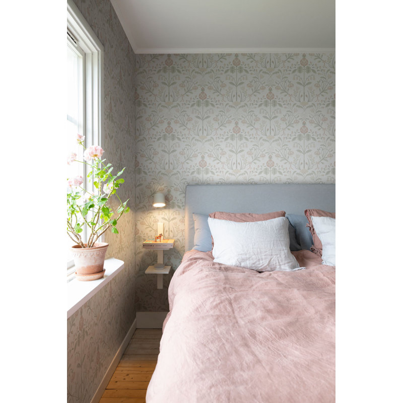 Huset I Solen Floral Wallpaper Roll, Powder Pink