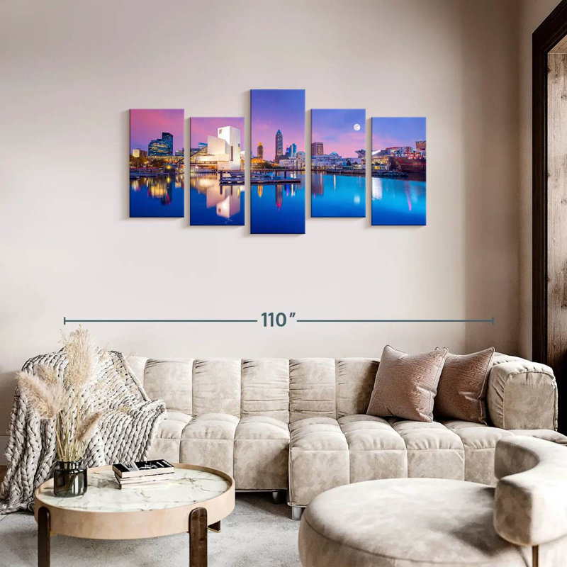  «Downtown Cleveland Skyline», H 37 po x l 74 po