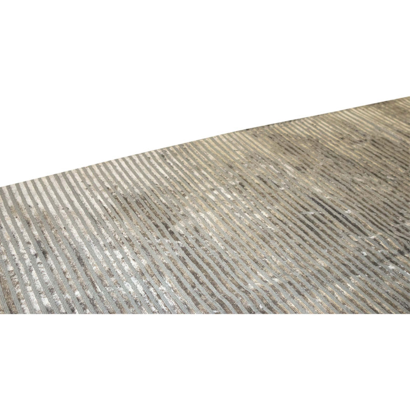 High-Quality Hand-Knotted Grey Area Rug