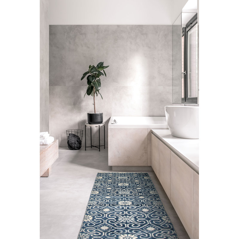 Tapis bleu marine unique 2 pi 6 po x 7 pi 6 po Mystique