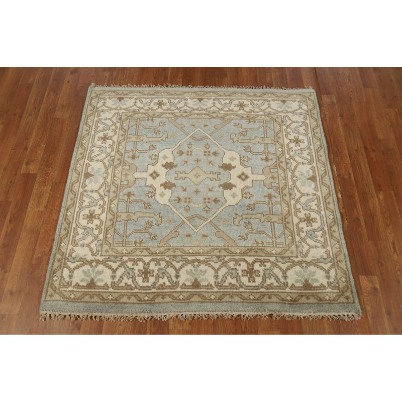 Tapis carré bleu clair en laine Oushak