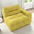 Mousse jaune est en rupture de stock