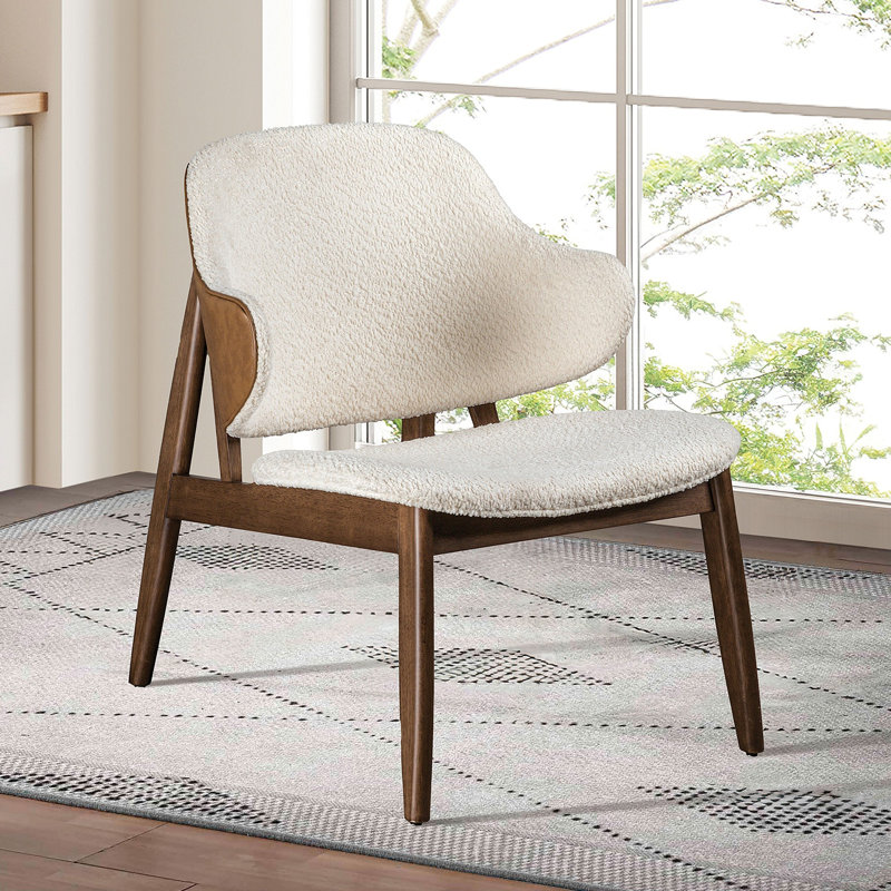 Chaise d'appoint moderne Mid-Century avec dossier à oreilles noyer / beige