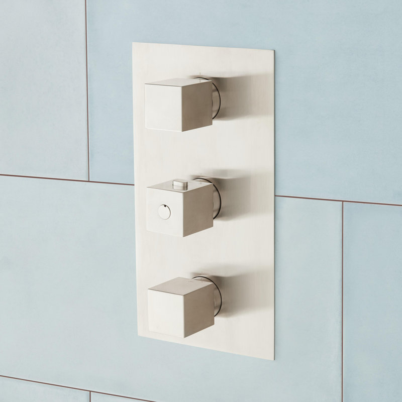 Onassis Thermostatic Tub & Shower System - 6 Body Sprays, Brushed Nickel