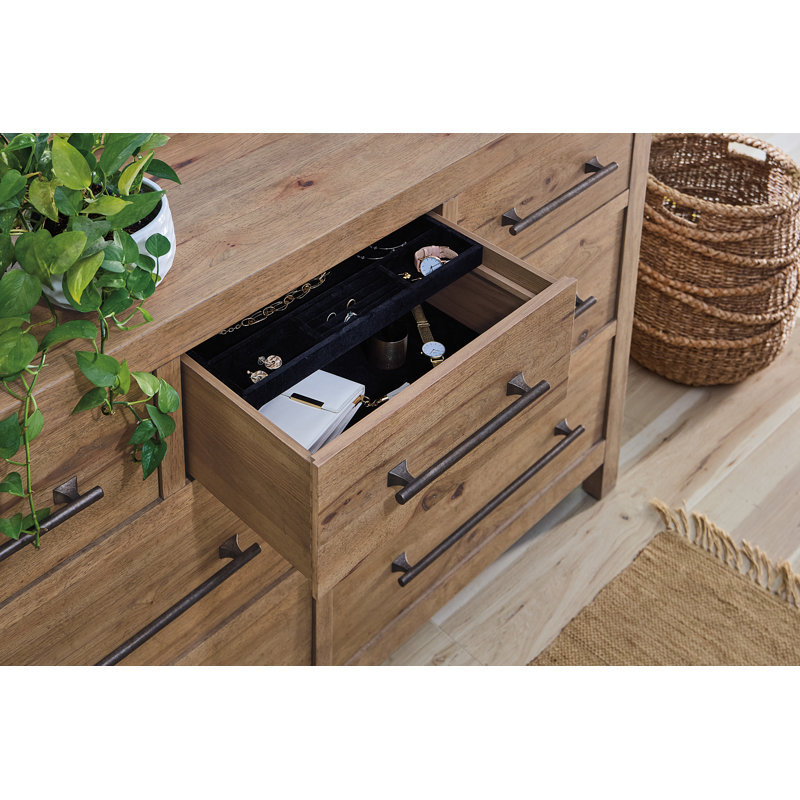 Vineyard Row 7 - Drawer Dresser