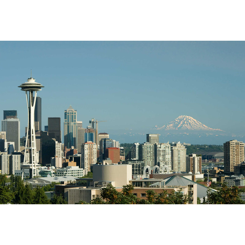 «Downtown Seattle» par Mwp - Photographie sur toile tendue, L 48 po x H 32 po