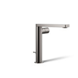 Single-Handle Bathroom Faucet with Drain Assembly