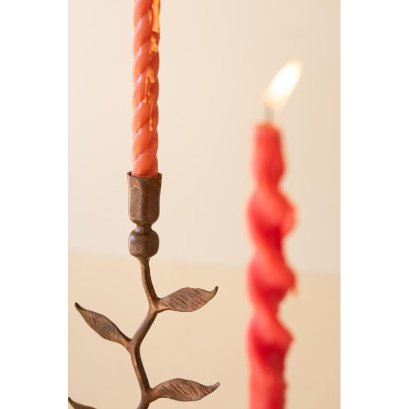 Ensemble de trois porte-bougies en fer