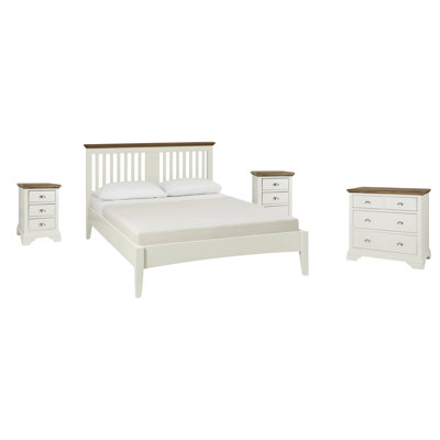 Raffin Solid Wood Piece Bedroom Set