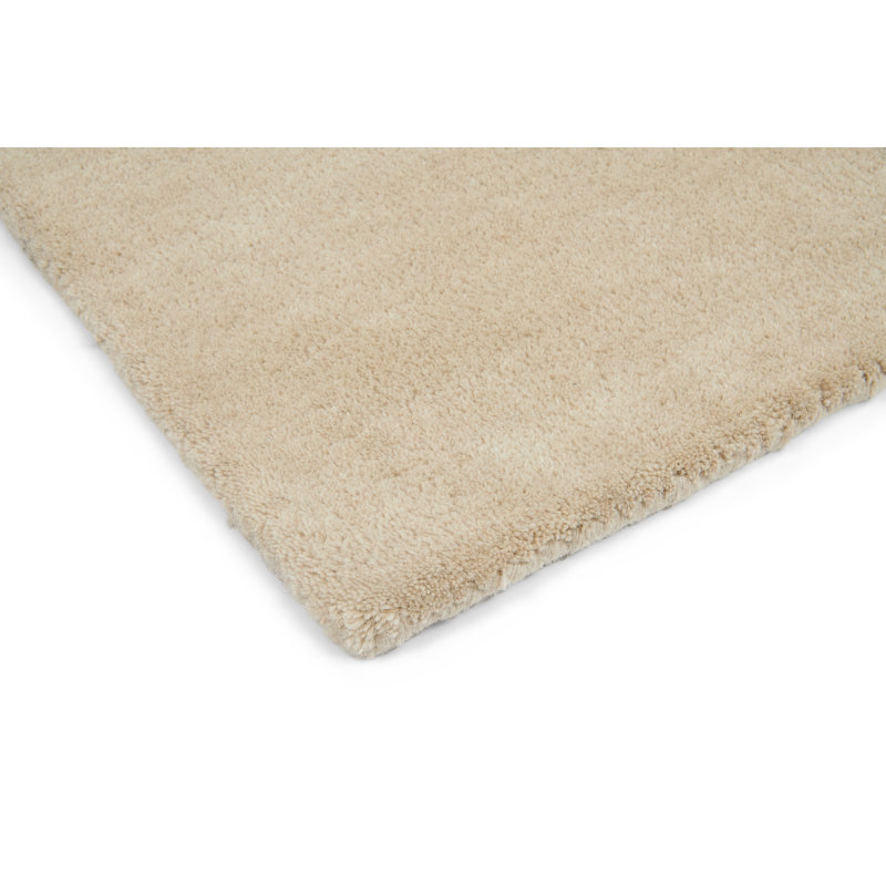 Area Rug in Beige, Rectangle 6'7" x 9'2"